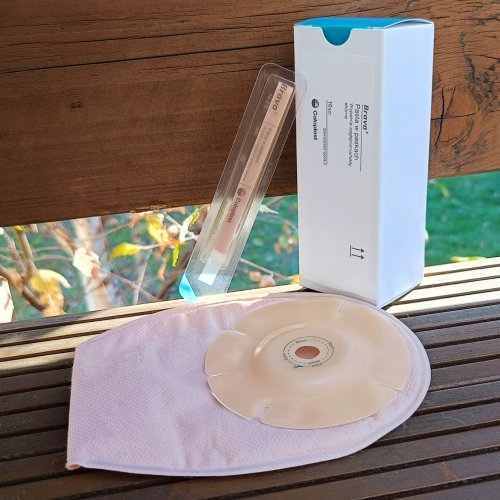 Paski uszczelniające  alternatywa do pasty w tubce. Do wypełniania fałd i zagłębień