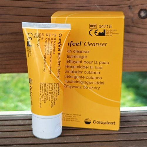 Z cyklu, u nas znajdziesz wszystko  Comfeel, płyn + krem