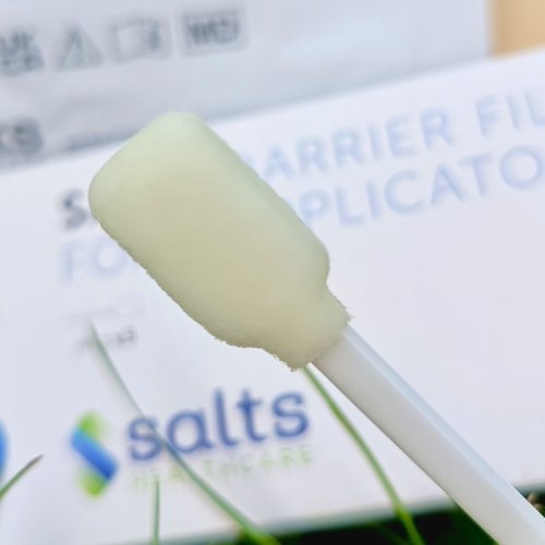 Skin barrier w wersji z aplikatorem. Ochrona dla skóry wokół stomii