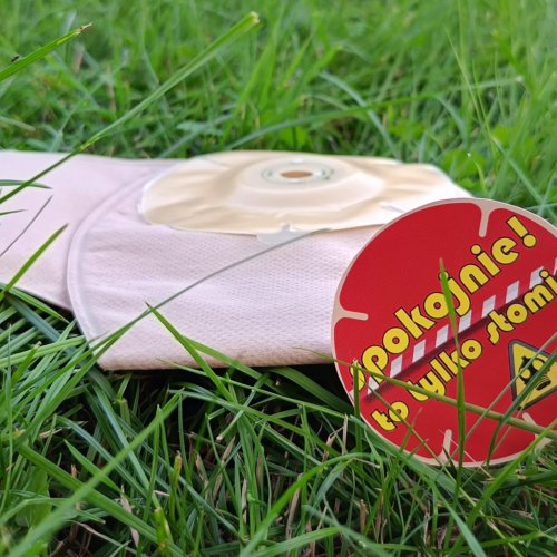 Skóra wokół stomii boli  co robić i jak sobie pomóc?